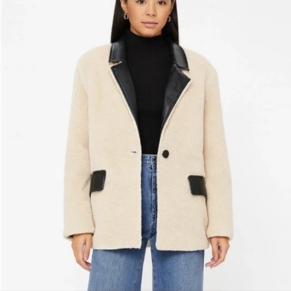 WeWoreWhat Cream Teddy Jacket with Black Accents Size S